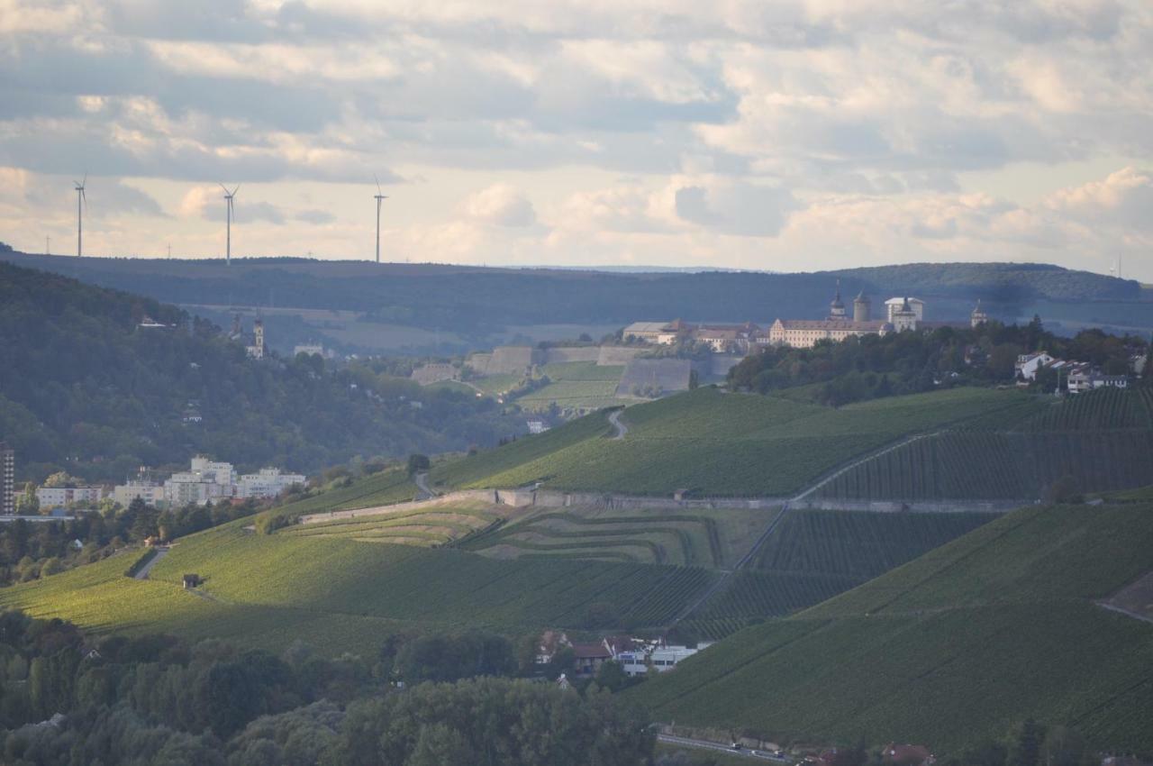 Ferienwohnung, Weingut Trockene Schmitts Рандерсакер Екстериор снимка